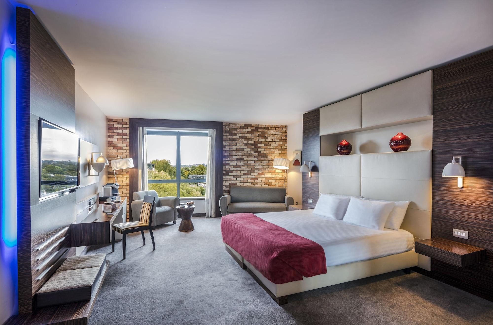 Absolute 4* Limerick