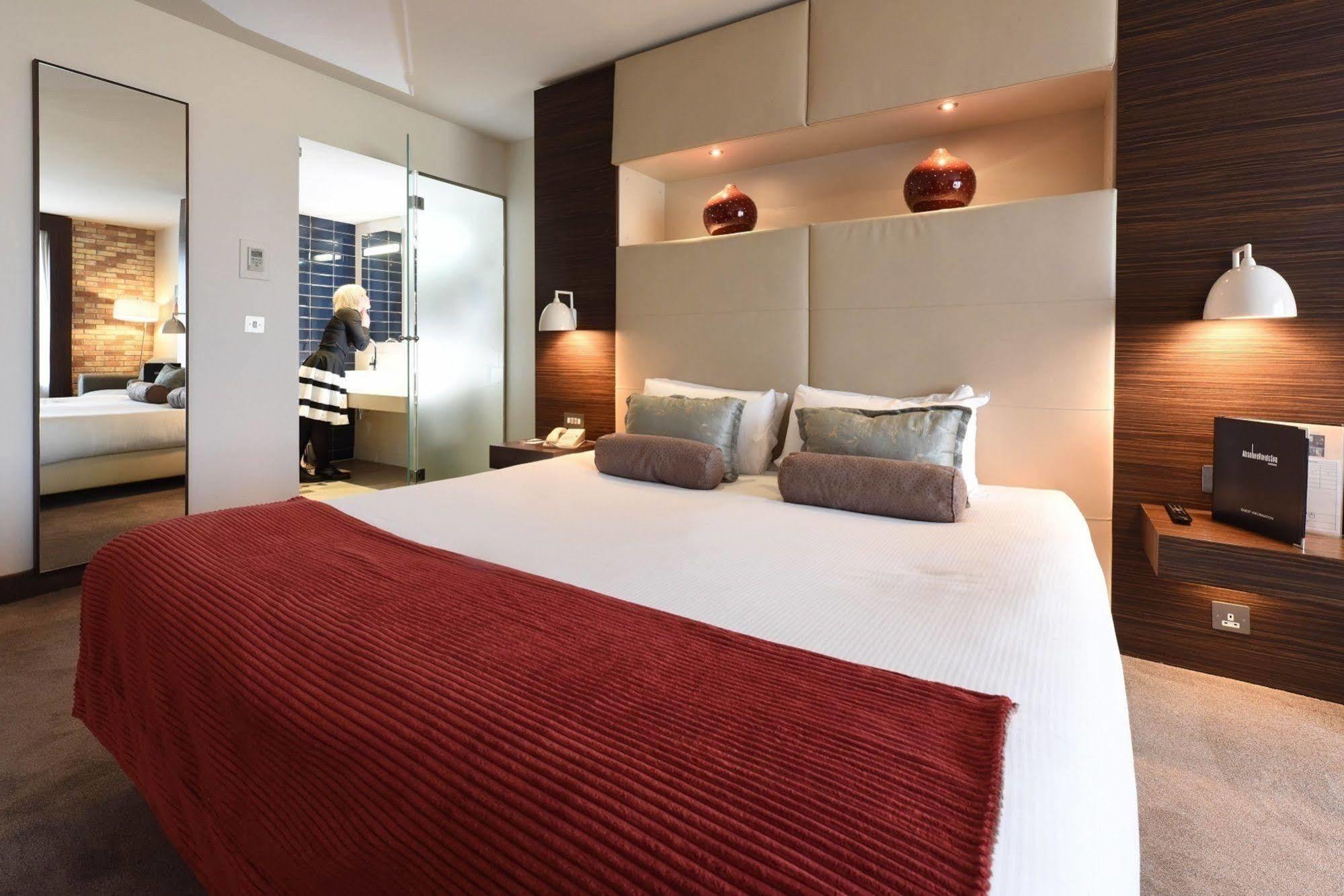 Hotel Absolute