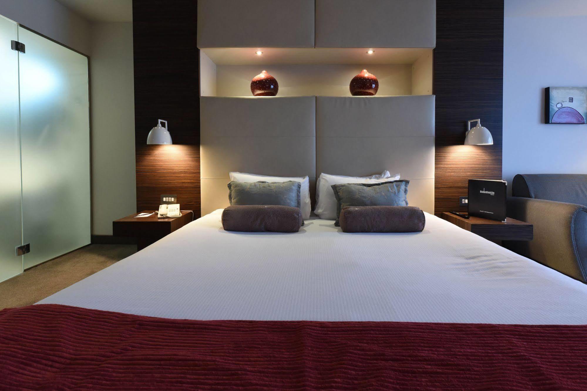 Absolute Hotel