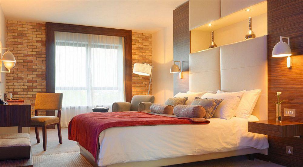 Absolute Hotel 4*